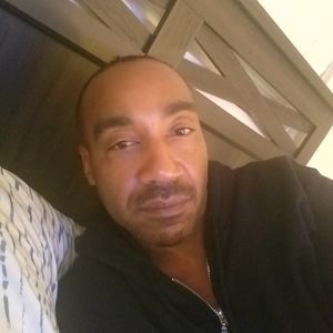 Meet your Posher, Derrick